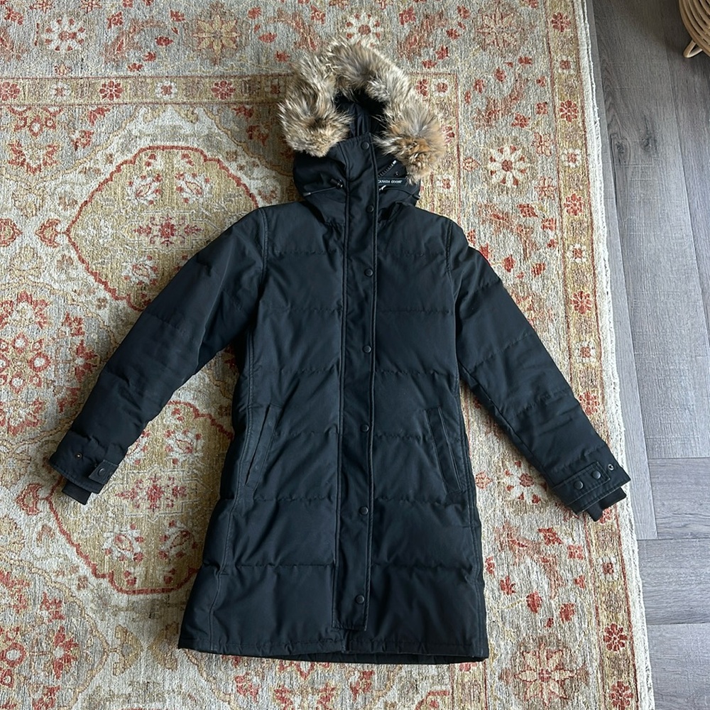 Canada Goose Women’s Parka (Shelburne)